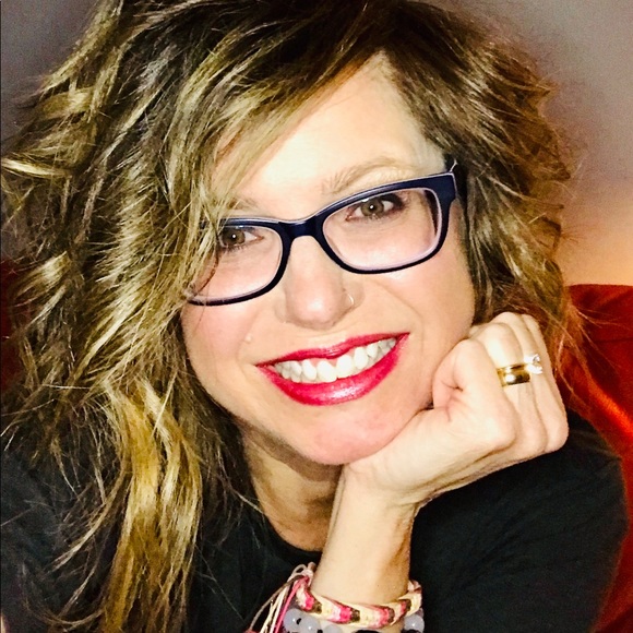 Meet your Posher, Cherie - Picture 7 of 8